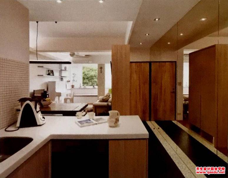 餐厅厨房设计：厨房收纳不足，冰箱都得放在水槽前的解决方法