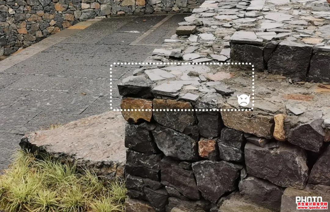 景观干垒石墙的原材料分类，做法详解，及在景观中的应用